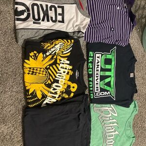 Bundle of 7 2000s shirts